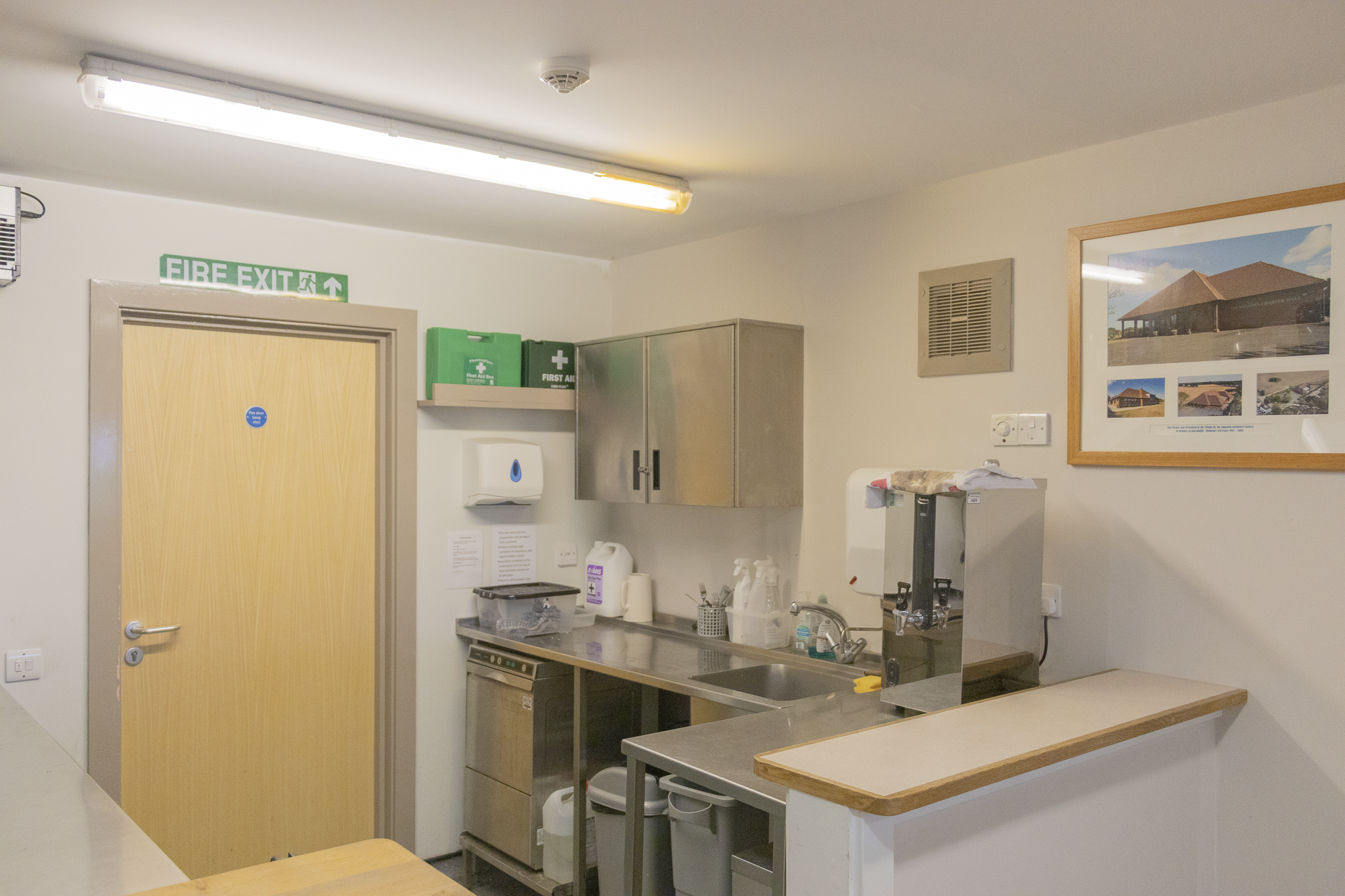 Hop Pocket Kitchenette 